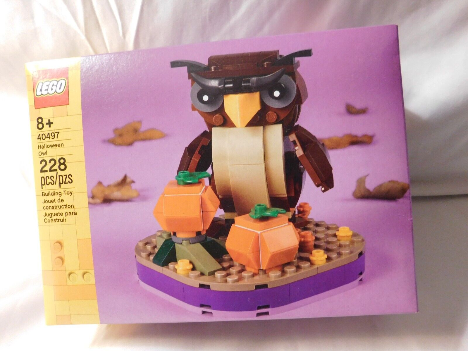 LEGO 40497 Halloween Owl  228 Pieces NEW