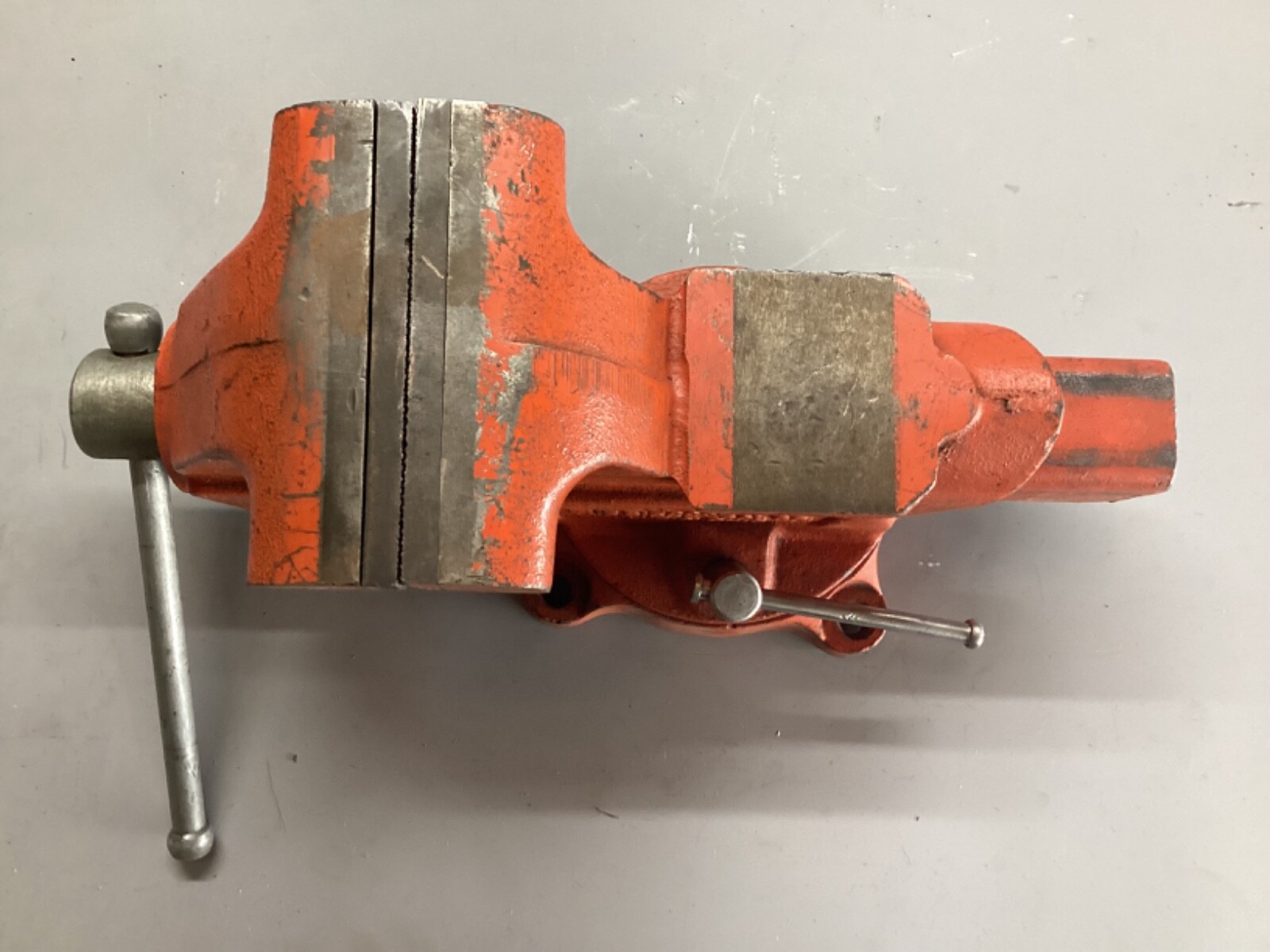 Ridgid Tools Mechanics Bench Vise 5000R Made In USA IMMACULATE Falak