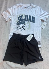 NWT Nike Jordan Boys Youth Medium Black/White/Blue Shorts Outfit
