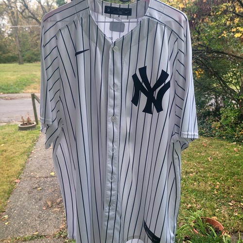 Nike New York Yankees Men's Juan Soto Size 2XL Jersey