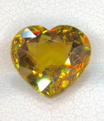 3.40 Ct Heart Shape Yellow Sphene (Titanite)   Full Fire Natural Gemstone | Bril
