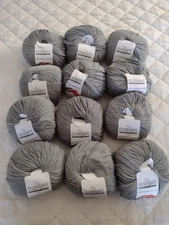Cascade 220 Superwash Light Grey Lot of 12  Color 892 Lot 1611027 New DK Worsted