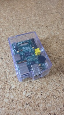Raspberry Pi 1 Model B (512MB) inkl. transparentem Gehäuse