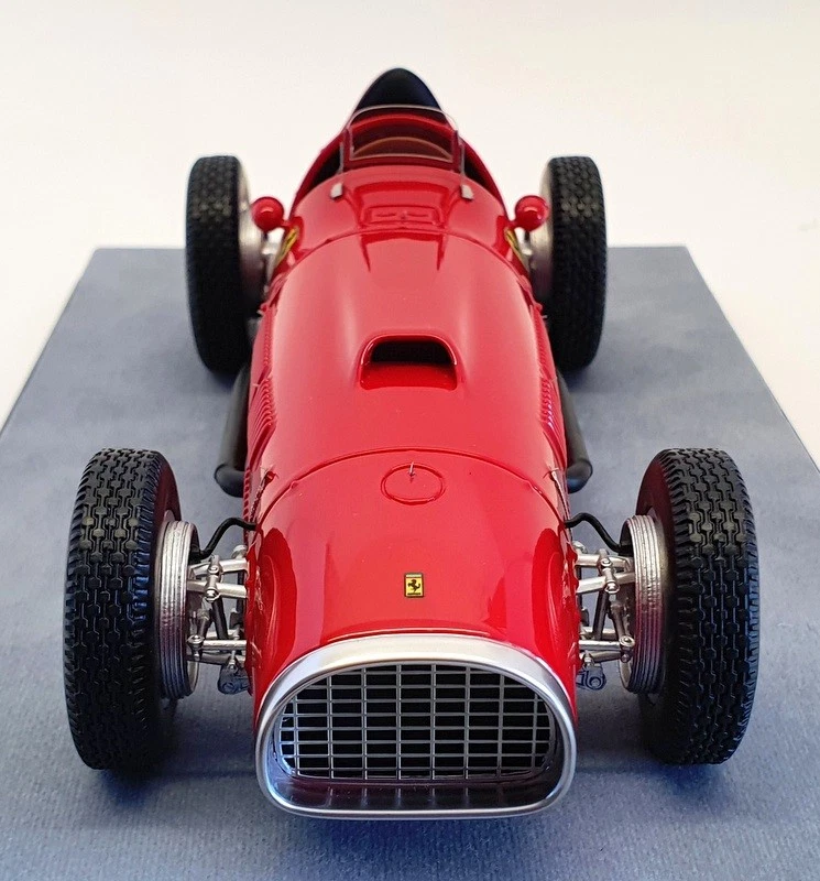 Tecnomodel 1/18 Scale TM18193A - 1952 Ferrari 375 F1 Indy Press Version #0 - Image 4 of 4
