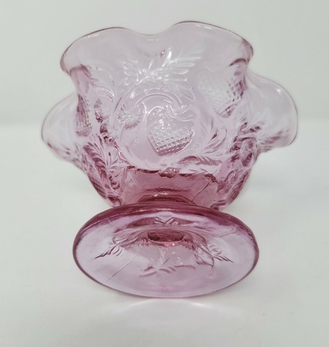 Vintage Fenton Lavender Pink Strawberry Design Ruffled Top Candy Dish/Compote - Picture 4 of 10