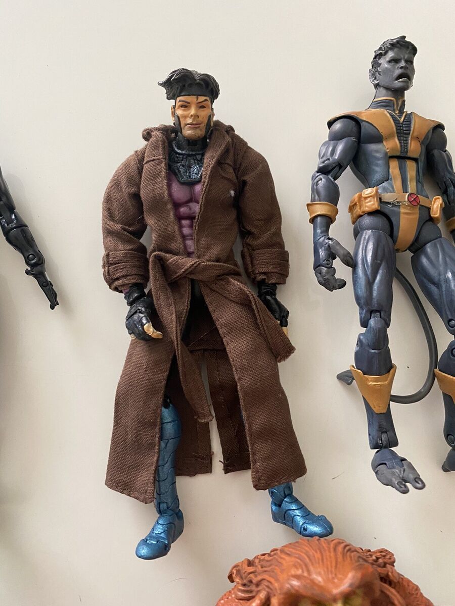 Toy Wiz Marvel Action Figures Toys from early 2000s Hulk Toy Wiz Marvel Action Figures Toys from early 2000s Hulk