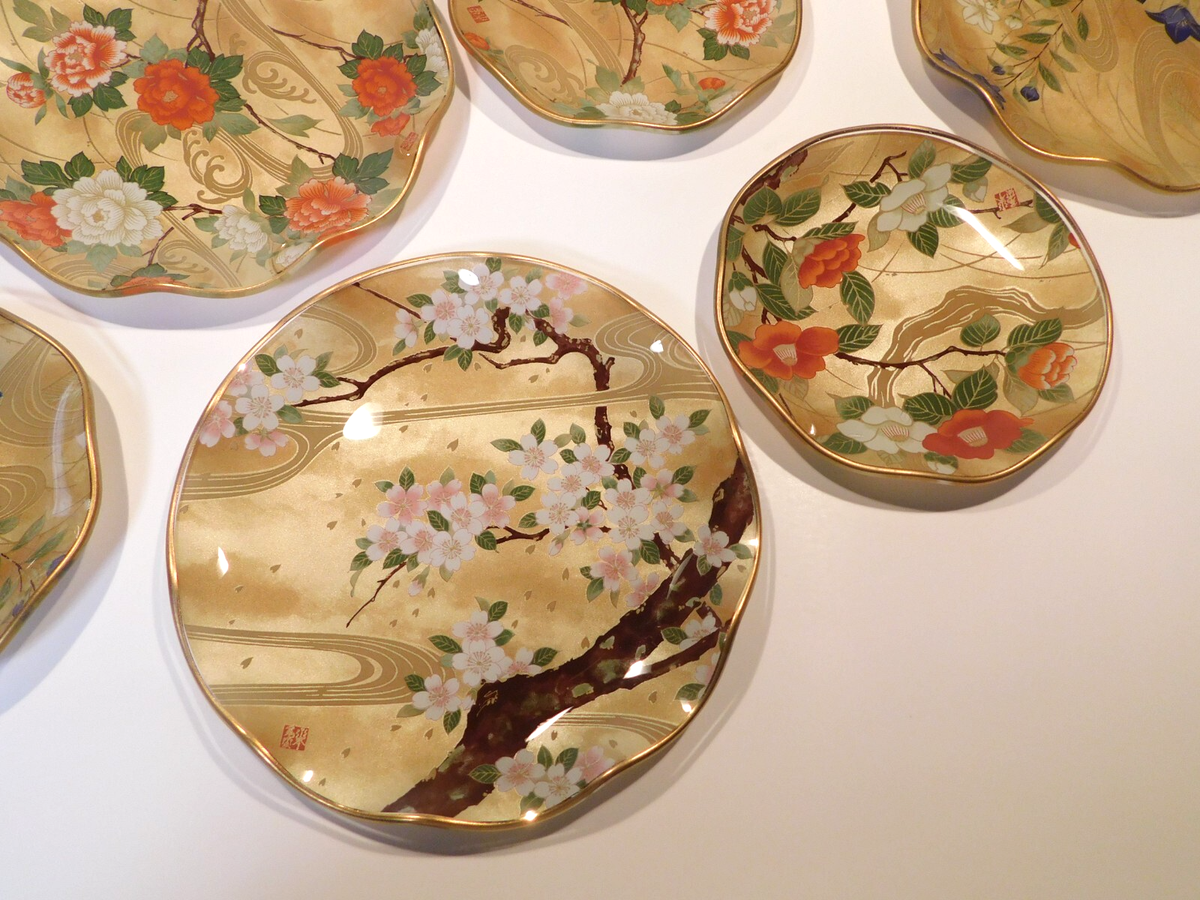 Japanese Fine China Glass Plates - Kansai Yamamoto - 10 Small