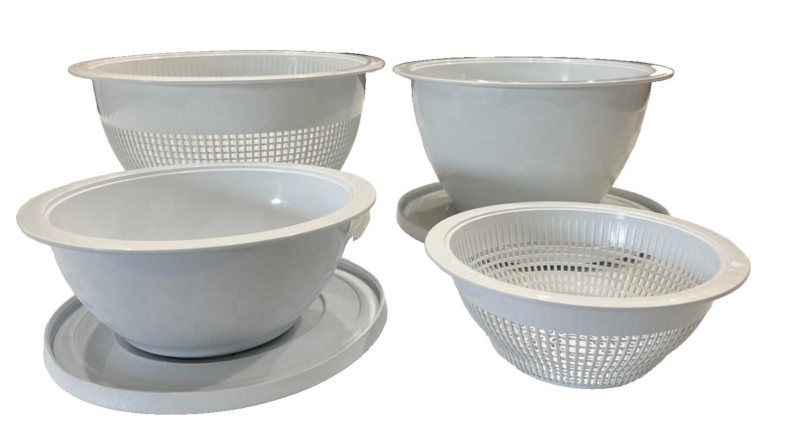 Pampered Chef Nesting Bowl Set w Colanders & Lids Non Slip Checkerboard pattern