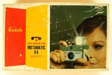Vintage Kodak Hawkeye Instamatic R4 Camera Outfit
