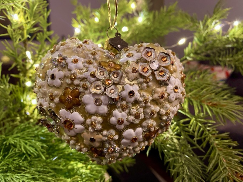 JAY STRONGWATER FLORAL BLOSSOM HEART Glass Ornament MIB Valentine