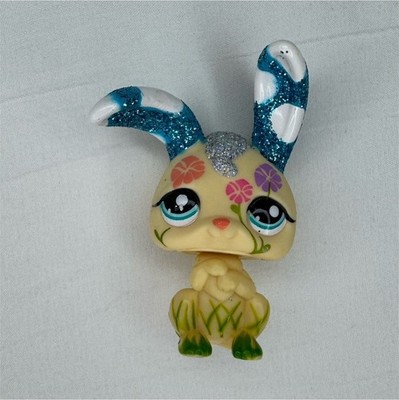 Littlest Pet Shop (LPS) #2156 Dreamie Bunny Shimmer  n Shine Collection RARE