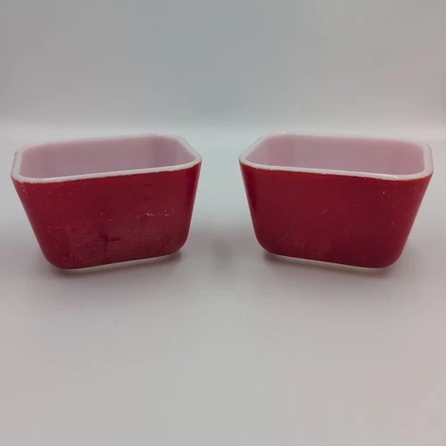 2 Pyrex #0501 Small 1.5 cup RED Refrigerator Dish Container No Lid