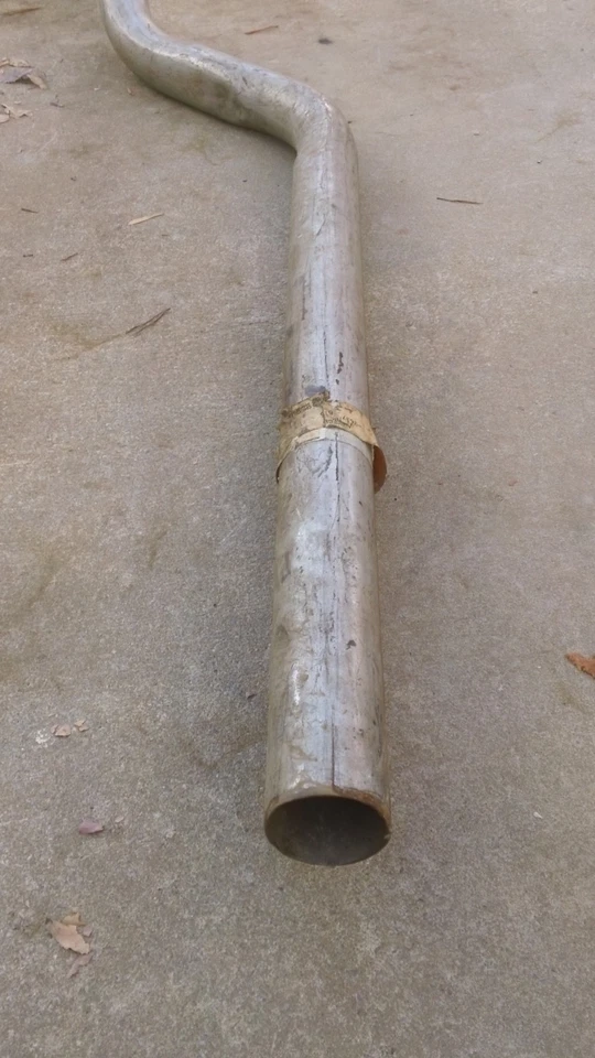 Autocaravana Dodge M300 1972 tubo de escape 3637616 nuevo en stock Foto 2 de 4