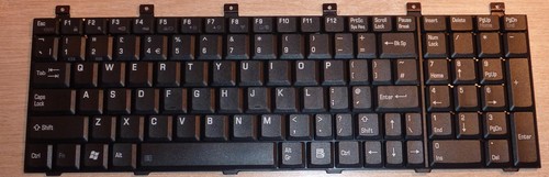 CLAVIER 9Z.N7USQ.M0F POUR PC portable Toshiba Satellite EUR