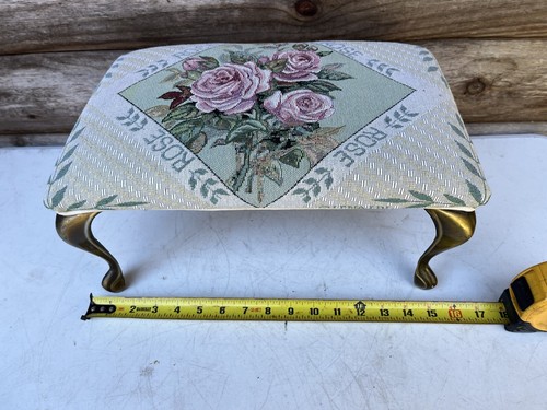 Vintage/Antique Clawfoot Victorian Floral Needlepoint Foot Stool Bench Ottoman - Picture 7 of 9