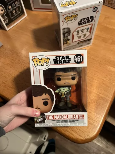 Funko POP! Star Wars Mandalorian with Grogu and Mandalorian with The Child Funko