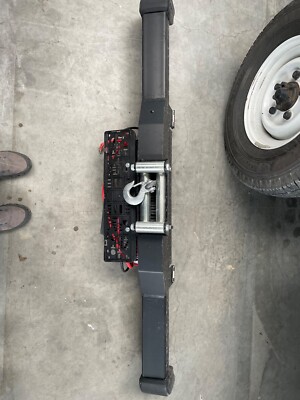 DEFENDER Windenstoßstange mit Dragon Winch und Unterfahrschutz