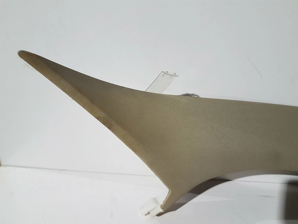 Volvo V70 XC70 S80 2015 pilar delantero derecho moldura 39858051 beige Y285 OEM Foto 3 de 4