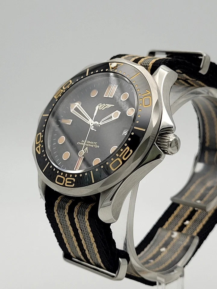 James Bond 007 Ltd Ed  'No Time To Die'' Seiko TMI NH35A Auto Movt Watch NATO.. - Image 3 of 4