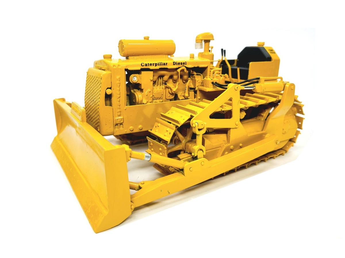 cat.me様　オーダーページ　5/29 Caterpillar Cat Model D4 Crawler Dozer - Riecke CCM 1:16 Scale
