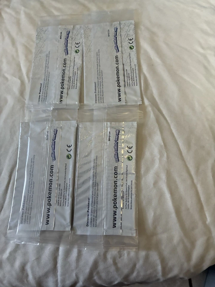 Коллекция коллекционных карт покемонов из четырех упаковок в оригинальной упаковке - Изображение 2 из 2