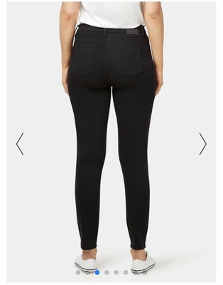 jeanswest curve embracer