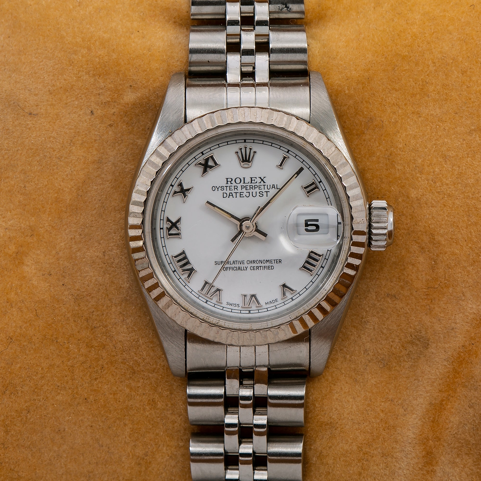 ROLEX DATEJUST 26MM 69174 WHITE ROMAN DIAL JUBILEE BRACELET