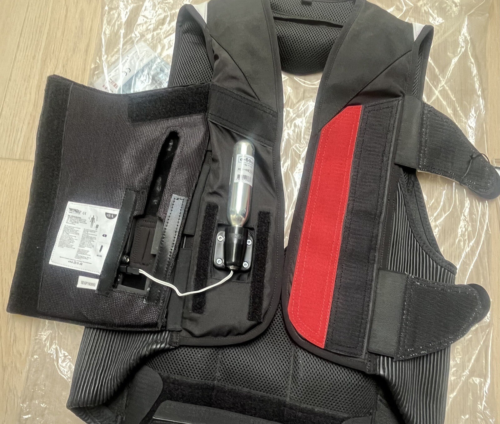 Helite GP Air Motorcycle Electronic  Vest LARGE For Track Race