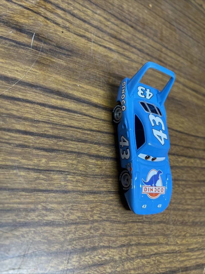 Tomica 迪士尼皮克斯汽车 Dinoco 43 普利茅斯超级鸟收藏品儿童玩具车 — 第 2/4 张图片