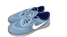 Size 6 - Nike Free Rn