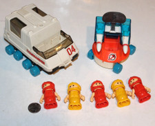 Playworld 1984 Lil Playmates Space Station Lot 2 Vehicles  5 Figures missiles 