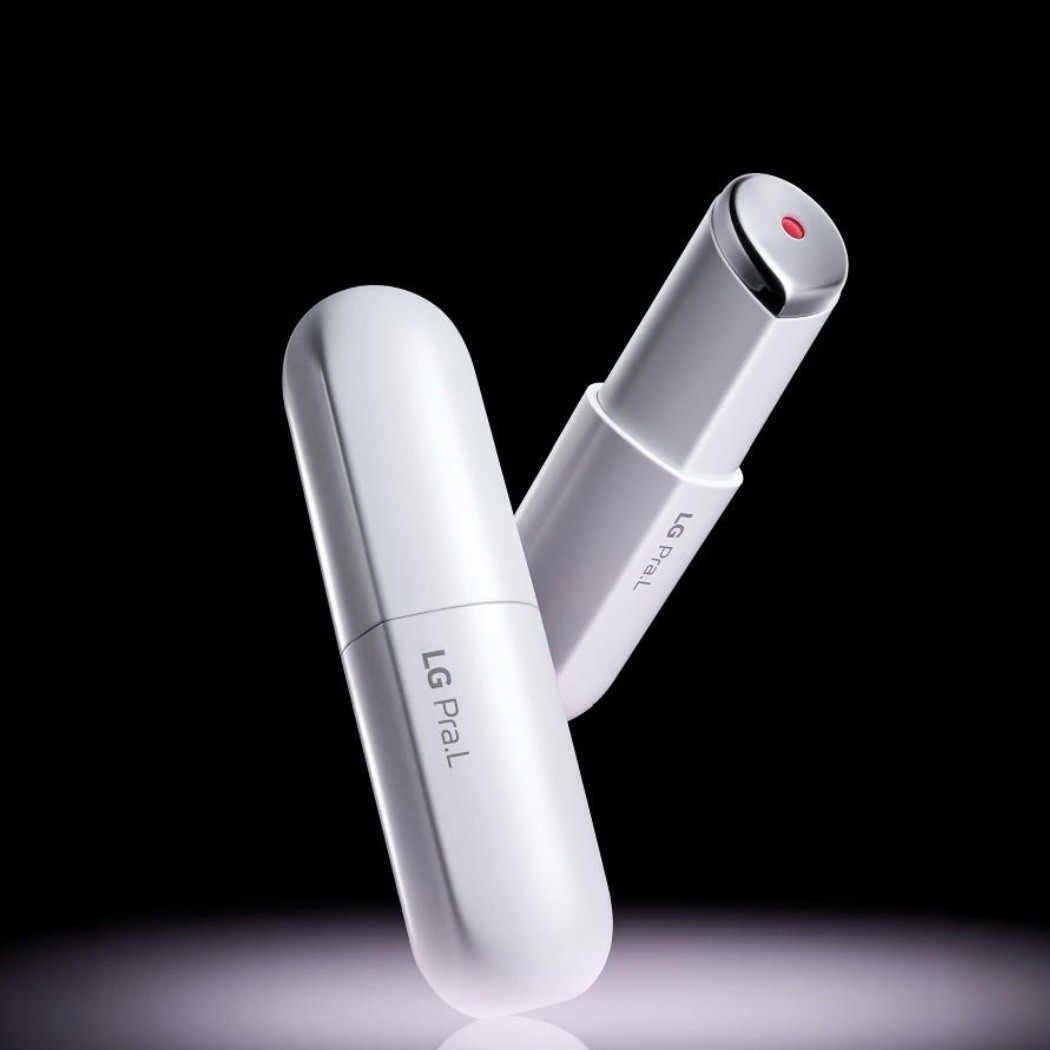 LG PraL Superform Galvanic Booster 47 g WHITE Beauty Skin Care