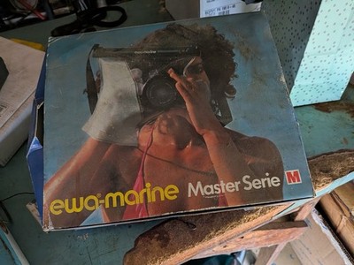Ewa-Marine Master Series S35 Waterproof Camera Case 10m/33ft w/ Strap