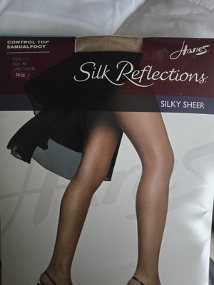 HANES SILK REFLECTIONS LITTLE COLOR SILKY SHEER HOSE