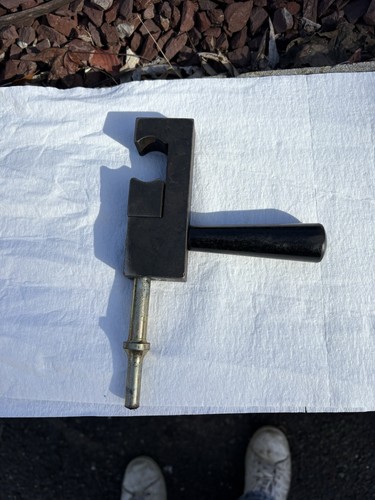 Snap On Tools USA Tie Rod Loosener For Air Hammer Vintage.