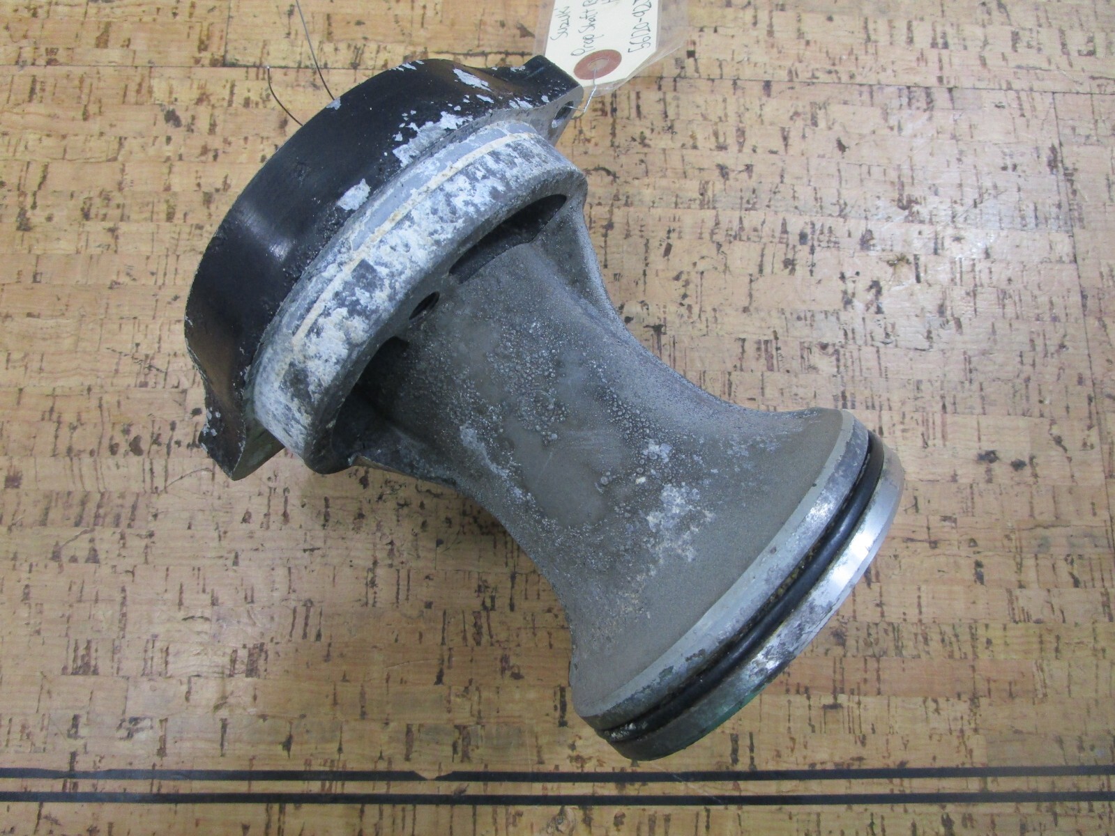 *OEM* Suzuki 100 115 140 HP Prop Shaft Bearing Housing 5612092J010EP