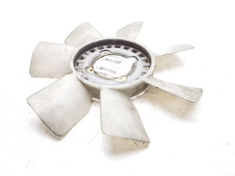 Hoja de ventilador Mazda RX7 79-83 OEM 364815200A Foto 2 de 4