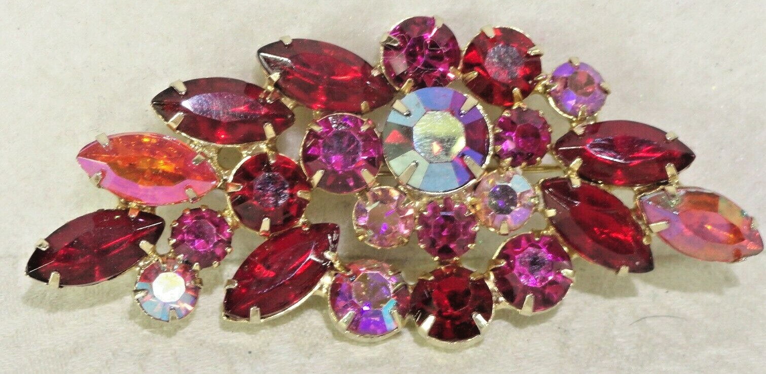 VTG GORGEOUS UNSIGNED WEISS RUBY RED~FUSCHIA PINK… - image 1