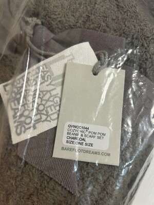 Barefoot Dreams CozyChic Pom Pom Beanie & Scarf Gift Set  display picture 2