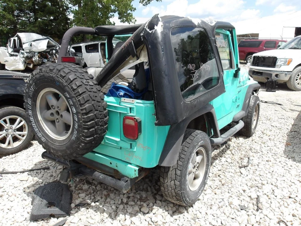 Passenger Front Door Glass Full Door Fits 97-06 WRANGLER 2133804 - Image 4 of 4