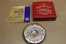 Vintage Chromatic Pitch Instrument The Master Key A-440 13 Keys Made by KRATT
