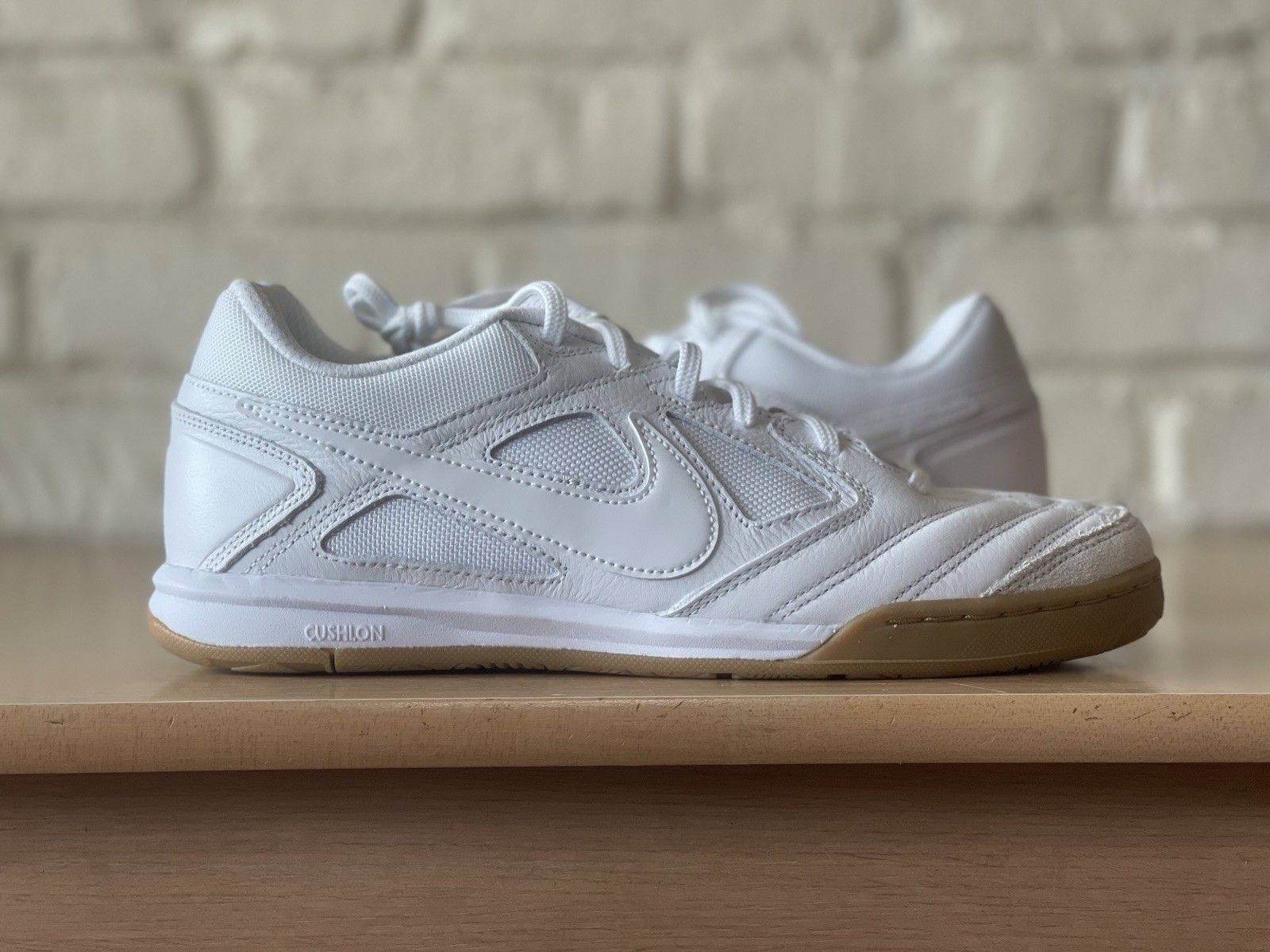 Nike Gato Indoor Soccer Shoes ‘White Gum' Sneakers HQ6019-100 Men 8 / Women 9.5 image 3