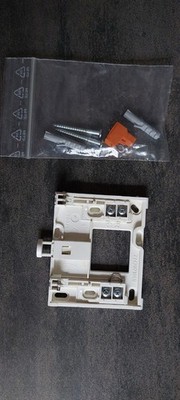Bu Raummontage 7747021969 Set RCxx Wandhalterung RC20/RC25/RC30/RC35/RC200/RC300