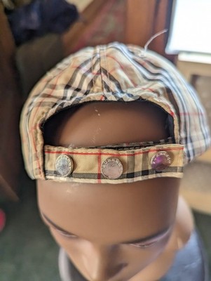 Burberry London Nova Check Baseball Cap One Size Adjustable  display picture 2