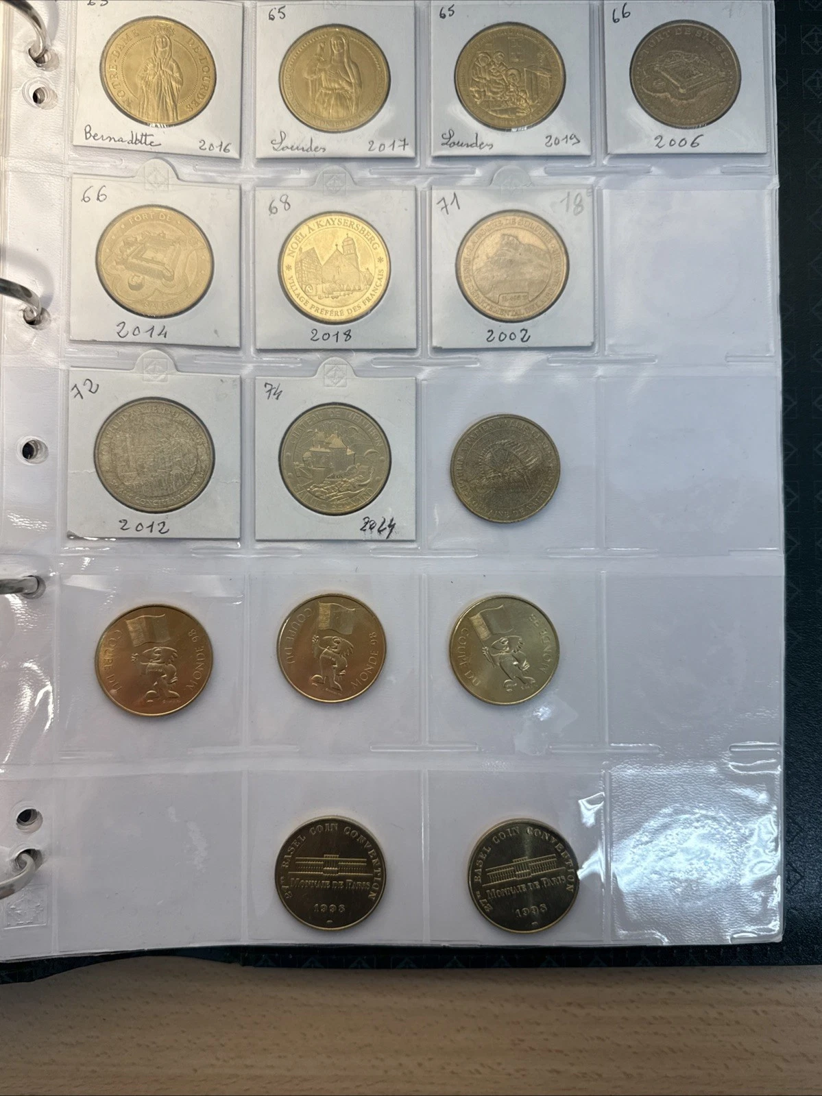 Gros Lot De 125 Jetons Touristique De La Monnaie De Paris Année 1998 À 2024