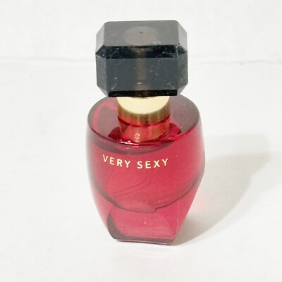 Victoria's Secret Very Sexy Eau de Parfum Travel Size 7.5ml/.25fl oz Spray NEW