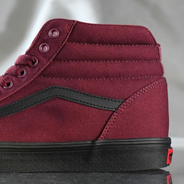vans ward alt closure