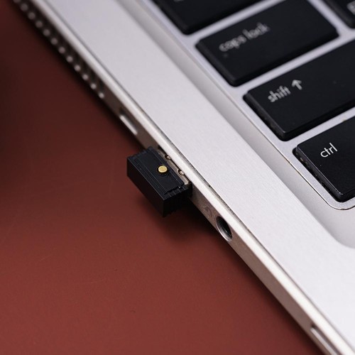 Mini mysz Jiggler Plug and Play USB symulator ruchu myszy ~ do komputera stacjonarnego laptopa. - Zdjęcie 11 z 18