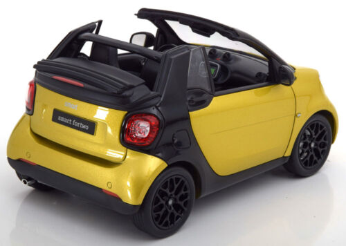 Smart Fortwo Cabrio Soft Top 2014 Yellow Black NOREV B66960289 1/18 A453 Yellow - Picture 3 of 5