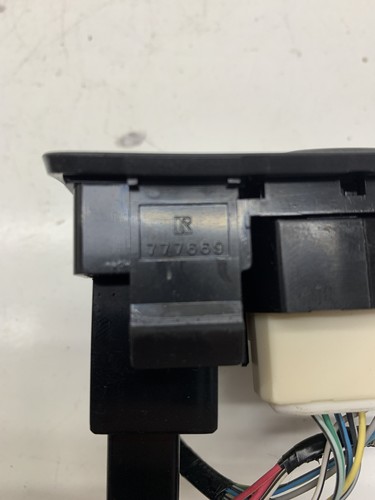 TOYOTA AVENSIS Sedan T25 Schalter Versteller Außenspiegel 183575 2004 - Bild 7 von 8